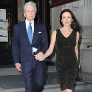別居中のマイケル・ダグラスとキャサリン・ゼタ・ジョーンズ 問題解決と母がコメント