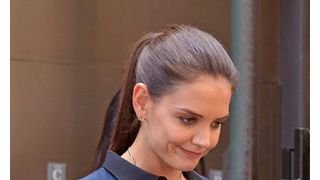 ケイティ・ホームズのファッションブランドが解散