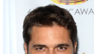 イエス・キリスト役俳優がイケメンすぎると批判殺到