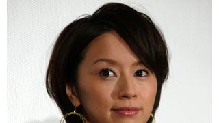 鈴木亜美、イチゴ栽培ハウスが倒壊…先月の大雪で被害甚大