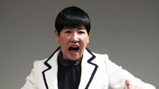 “現実の巨人”和田アキ子が「進撃の巨人」CMに登場!