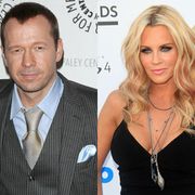 ドニー・ウォールバーグ、元カレ、ジム・キャリーと連絡を取っている恋人に激怒
