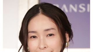 麻生久美子、美肌の秘訣を明かす