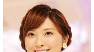 山岸舞彩、バラエティー進出でも美脚は封印?