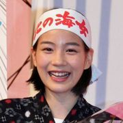 能年玲奈、悲痛…“忠兵衛”蟹江敬三さんへの思いを吐露「じいちゃん、かっこよくて大好き」