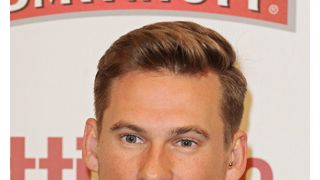 「ブルー」リー・ライアンが逮捕　飲酒運転と薬物所持の疑い