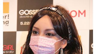 ざわちん、すっぴんで外を歩いて最近の人気を実感!