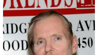 死亡事故発生の伝記映画、モデルが製作中止を求めて提訴