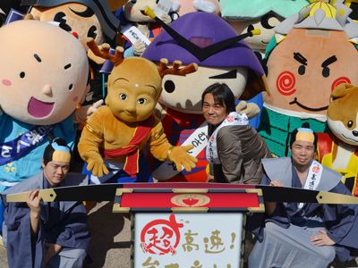 歴史系人気ゆるキャラが東京・有楽町を大名行列！