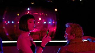 ジョニデをメロメロにしたのも納得？婚約者アンバー・ハードのボンデージ姿が公開