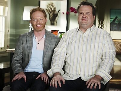 「モダン・ファミリー」ミッチェルとキャメロンの同性婚を記念し、テレビ局が一般カップルの結婚費用を負担
