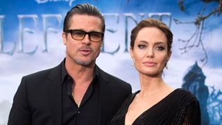 アンジー、ブラピのお騒がせリポーターへの対処を称賛