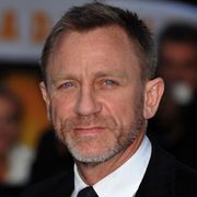 『007』新作、撮影開始に遅れ 脚本のリライトが理由