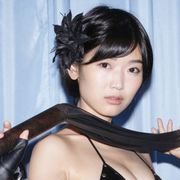 主演女優からムチ打たれる権利をオークションで獲得!二人きりの試写会開催
