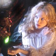 フランス実写版『美女と野獣』の映像公開!幻想的なダンスシーンも