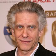 デヴィッド・クローネンバーグ監督が猟奇殺人鬼を演じた映画がテレビシリーズ化!
