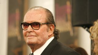 『大脱走』のジェームズ・ガーナーさん死去