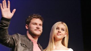 『トランスフォーマー』19歳のセクシー新ヒロイン、バンブルビーが一番好き!