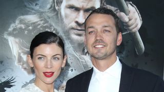 不倫泥沼…家2軒と高額養育費！クリステン・スチュワートとの愛欲に溺れた『スノーホワイト』監督の離婚が成立