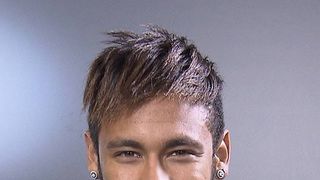 ネイマール「バイキング」で生放送バラエティーに初出演!