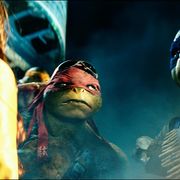 『ミュータント・タートルズ』公開日決定&特報公開!ヒロインも失神するキモかっこよさ!?