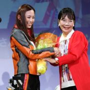初代ウルトラヒロインの言葉に「ギンガ」の滝裕可里が涙…