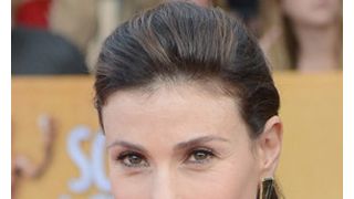 『アナ雪』イディナ・メンゼルの4歳の息子、レリゴー歌う母に「黙って」
