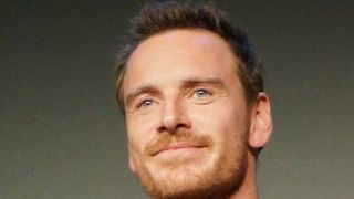 マイケル・ファスベンダー、かぶり物での演技は「良かった」