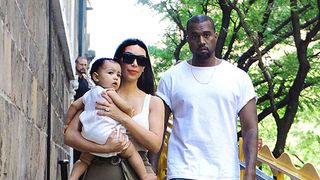 カニエ・ウェストの1歳の娘、モデルデビュー!シャネルを身に着け不安げ?