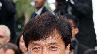 ジャッキー・チェン 息子の逮捕を謝罪