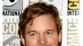 クリス・プラット、『ガーディアンズ・オブ・ギャラクシー』スターロード姿で小児病院へ