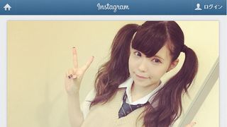 益若つばさ、28歳の制服＆ツインテールが似合い過ぎ！