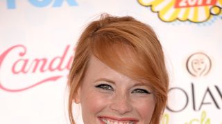 赤ちゃんの時に取り違えられた「スイッチ」のダフネ役ケイティ・ルクレールが結婚