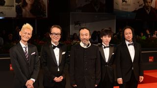 孤軍奮闘の塚本晋也監督、受賞ならずも戦争のすさまじさを観客に刻み付ける！