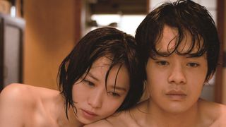 脱いで人気急上昇!?セクシーな魅力が開花した池松壮亮