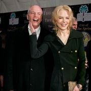 ニコール・キッドマンの父親 シンガポールで死去 心臓発作のため
