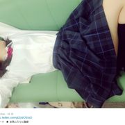 さしこ、松岡菜摘のセクシー過ぎる寝姿を公開!メンバーも「ごちそうさま」と絶賛