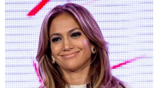 ジェニファー・ロペスと双子 酔っ払い運転手に当て逃げされる