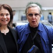 女性初のハリウッド・スタジオの社長になったシェリー・ランシングの伝記本が始動!