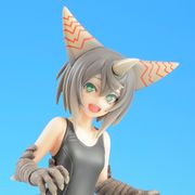 えっ!ゴモラがスク水着美少女に!? ウルトラ怪獣擬人化計画!