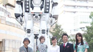 実物大パトレイバーが六本木でデッキアップ!長編劇場版キャストの森カンナも参加