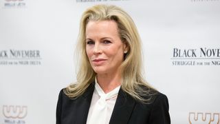 キム・ベイシンガー、『アイアンマン3』シェーン・ブラック監督の新作で、ラッセル・クロウらと共演へ