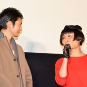 向井理、ド派手衣装の片桐はいりに説教「話し合ったでしょ」