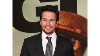 マーク・ウォールバーグ「60億ドルの男」に!大ヒットドラマが映画化!