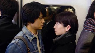 宮沢りえと池松壮亮の“禁断”混浴シーン公開