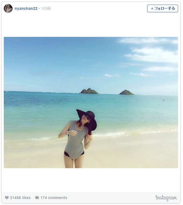 AKB48小嶋陽菜、ハワイで水着姿に！バツグンのスタイルに称賛の声！