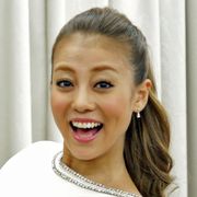 あびる優、パンツを排水溝に詰まらせ全裸でパニック