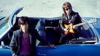 B'z約3年ぶりシングル、広瀬すず初主演ドラマ主題歌に決定!