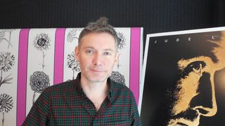 監督が語るジュード・ロウ、キャリア一番の演技を披露した話題作『Black Sea』とは?