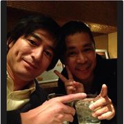 「THE MANZAI」優勝の博多大吉&ナイナイ岡村の同期ツーショットに反響